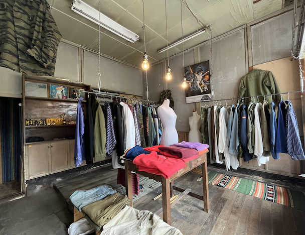 古着屋店員さん用 激安！三木と小野にある無人古着店「古着屋319」に行ってきた！ | 明石